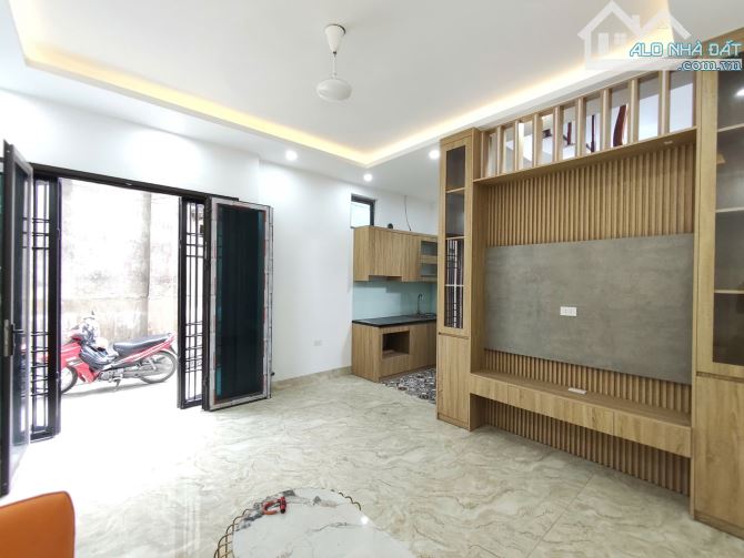 BÁN NHÀ BÍCH HOÀ - 32M2, 4 TẦNG 1 TUM – MẶT TIỀN HƠN 6M – 3 MẶT THOÁNG – GIÁ CHỈ HƠN 3 TỶ - 1
