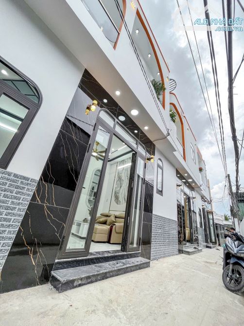 BÁN NHÀ XÂY MỚI GẦN CHỢ AN BÌNH - 1