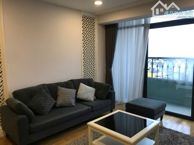 Cực hiếm CC Hoàng Thành 123m2 3 ngủ 2VS tầng trung lô góc hướng BC Đông Nam full nội thất - 1
