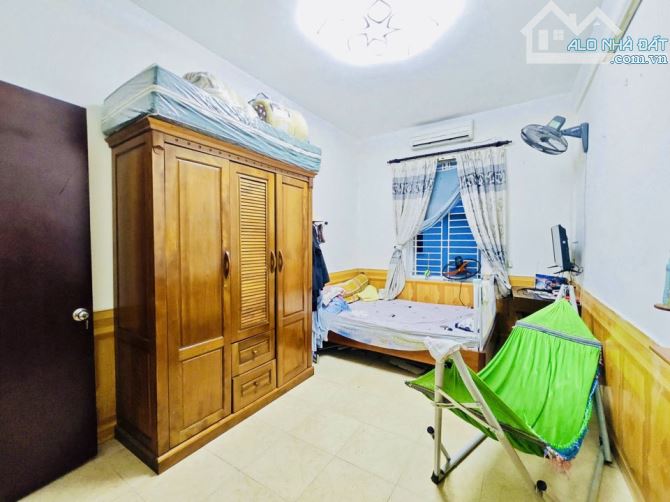 Chung cư Bộ Tư lệnh đặc công Vĩnh Quỳnh. DT: 85.7m, 3 ngủ, 2 VS, Khách bếp, giá 4.3 tỷ - 1