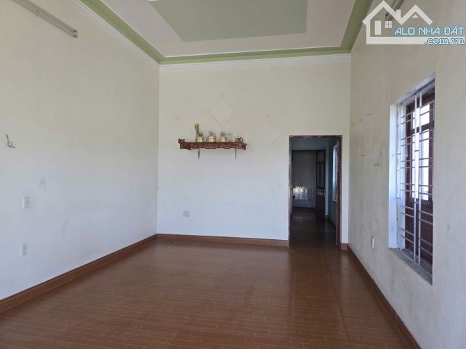 HIẾM - BÁN Lô đất 148 m2 cách KCN TÂN TRÀO 800m tặng 1 nhà cấp 4 - KIẾN THỤY