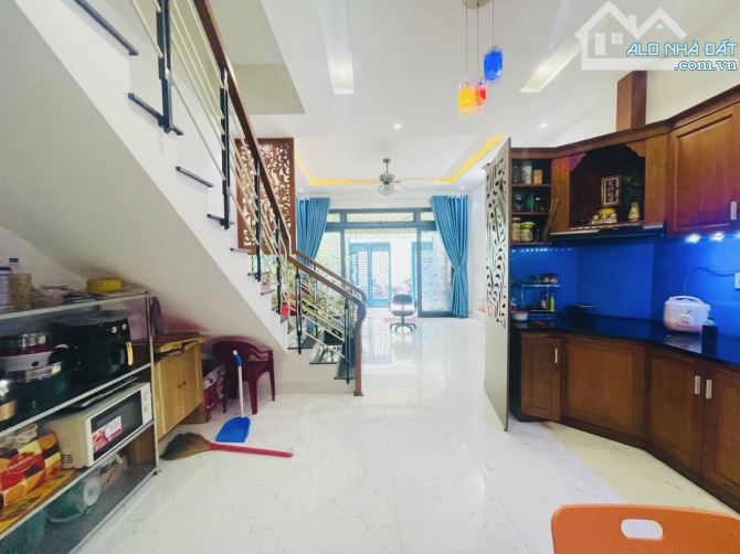 BÁN NHÀ 4 TẦNG - HÀ THỊ THÂN - SÁT SÔNG HÀN - 80m2 - MT 4,8 - MỚI Ở NGAY - 9Ty7. - 1