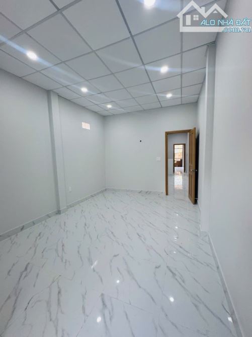 Bán Nhà HXH Cư Xá Phú Lâm A, P.12, Quận 6. DT 64m2 x 2 tầng (4 x 16). Giá 5.99 tỷ TL. - 1