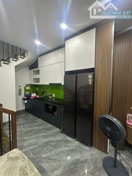 NHÀ MỚI NGỌC TRÌ – SANG XỊN, Ở NGAY – HƠN 7 T.Ỷ - 1