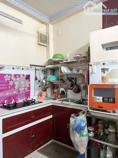 Nhà 3 tầng hẻm thẳng đường Ba Đình P.Chánh Hưng. Giá: 3.7 tỷ TL - 1