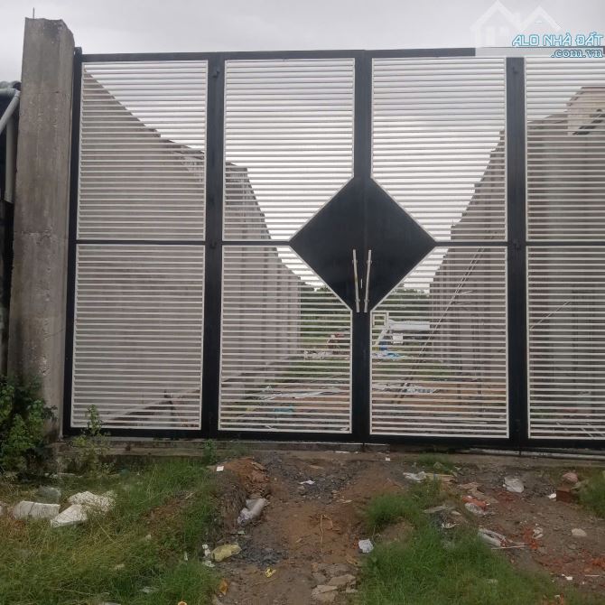 Bán, cho thuê đất dài hạn full TC 8600m2 MT QL1A Dưới Cầu Long Định TG kế bách hóa xanh - 1