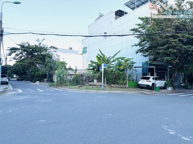 Bán Lô  Góc đường 7m5 Đồng Khởi 144m2 Ngay bến de Trung Tâm Đà Nẵng - 1