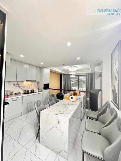 BÁN NHÀ VÕNG THỊ, THUỴ KHUÊ, TÂY HỒ - NỘI THẤT 5 SAO ⭐️ - 48M 16.8 TỶ - 1
