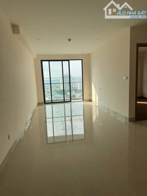 BÁN CĂN HỘ CHUẨN SAO TOÀ NHÀ CENTREPOINT - VIEW CẢNG BIỂN - 84M2 - 2PN 2WC - GIÁ 4.5 TỶ - 1