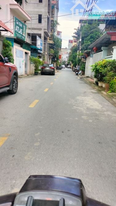 TT HVNN TRÂU QUỲ _Bán Đất Tặng Nhà 3 Tầng cho Thuê - Giữa Học Viện Kinh Doanh Tấp Nập - 1