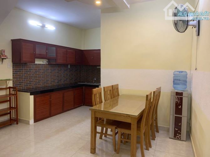 Nhà rộng hẻm ô tô tránh, gần UB Phường Tân Phú, 4.5 tỷ - 1