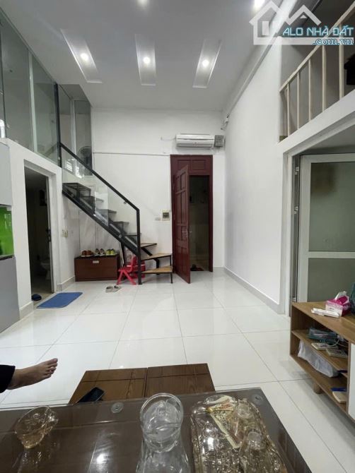 Bán căn CCMN Hồ Tùng Mậu 3 ngủ full nội thất bếp rộng, thoáng đẹp 80m2 giá 2tỷ8 - 1