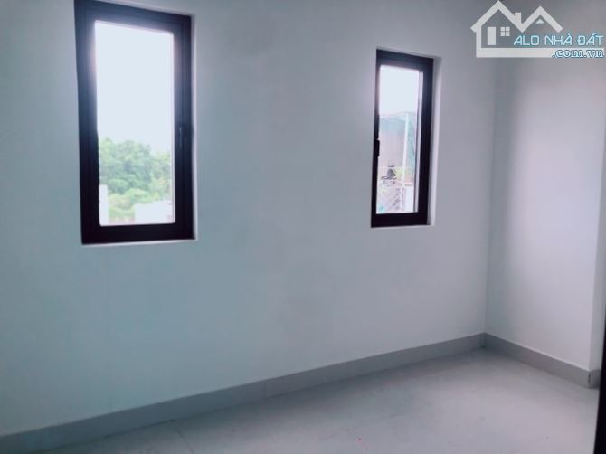 Bán nhà hẻm Lê Văn Lương P Tân Hưng Quận 7. 30m2 - 1