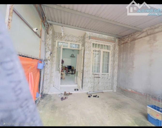 CHỈ 3 TỶ 550 – NHÀ CẤP 4 CÒN MỚI 80% – 100m-TRUNG TÂM DĨ AN - 1
