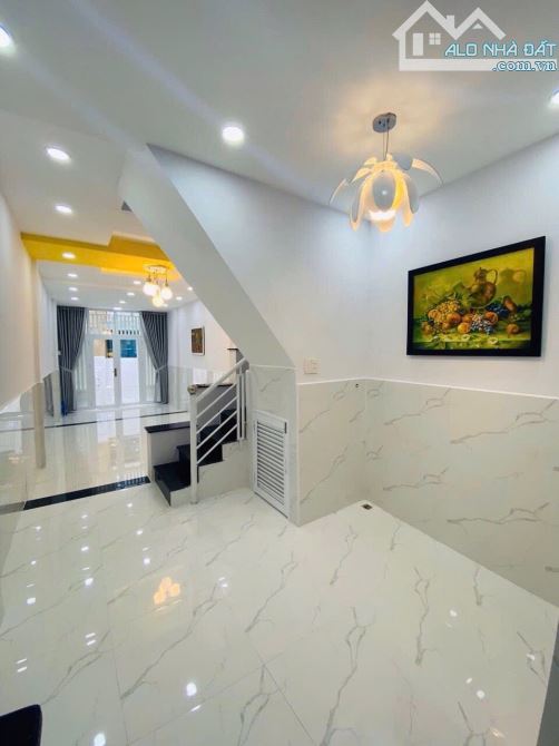 Nhà đẹp Vạn Kiếp, Bình Thạnh, 2 tầng, 2 Phòng ngủ, 3 WC, chỉ nhỉnh 5 tỷ - 1
