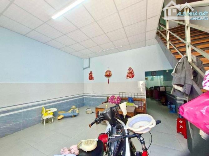 Nhà 2 tầng ngang 5m 3PN - Khu phân lô đường số 10 10 LINH XUÂN TPHCM Chỉ 4.15 TỶ còn TL. - 1
