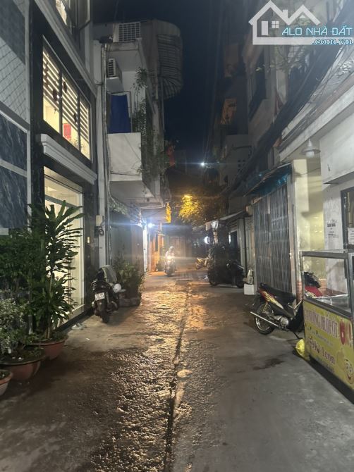 CỰC, LÝ TƯỞNG CHO ỔN ĐỊNH. NHÀ HẺM NGUYỄN NGỌC  LỘC,6 TỶ XX, HXH, 2 TẦNG, HCĐ - - 1
