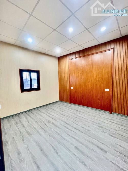 THỊNH LIỆT_HOÀNG MAI : 6 TẦNG THANG MÁY_ 10M Ô TÔ TRÁNH_ FULL NỘI THẤT_MẶT TIỀN 6M_GIÁ 9 - 1