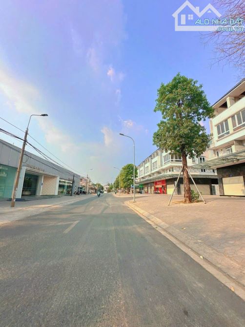 Nhỉnh 4tỷ TL_Bán nhà 1trệt 2lầu sthượng 190m² đường Phạm văn ThuậnTrường học P Thống Nhất - 1