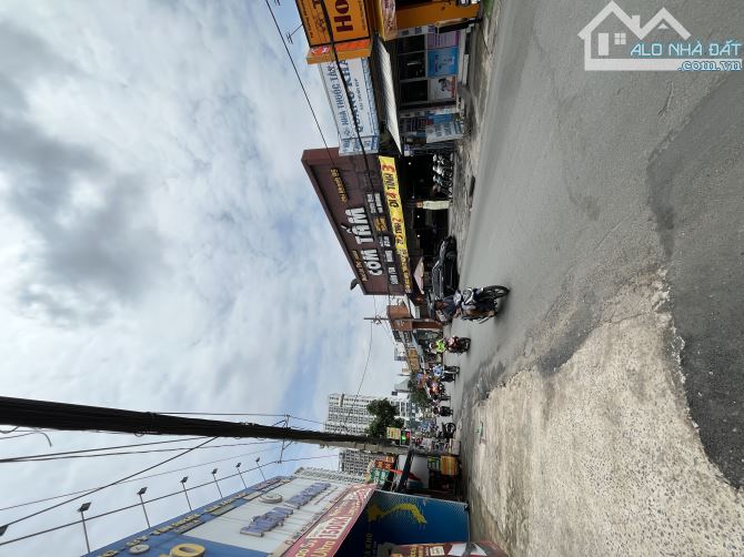 Nhà hẻm xe hơi ngay mặt tiền Nguyễn Duy Trinh phường Bình trưng Tây Quận 2 giá rẻ - 1