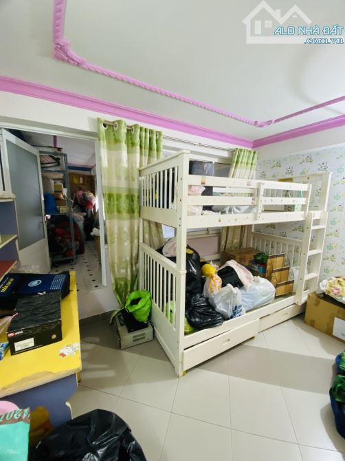 Bán nhà Lạc Long Quân Quận 11 50M2 5 Tầng BTCT Sổ vuông A4 chỉ 7.x tỷ TL - 1