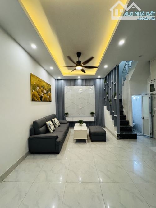 Bán nhà Trương Định- 4 tầng đẹp full nội thất- Nhà cực thoáng - 1
