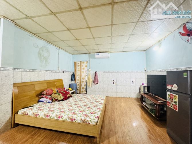 HÀNG HIẾM KHUÔNG VIỆT Q.TÂN PHÚ - HẺM XE HƠI THÔNG  - 74M2- KHU DÂN TRÍ CAO , YÊN TĨNH - 1