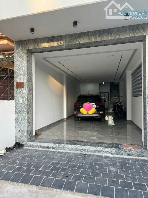 BÁN NHÀ NGỌC THỤY,  LONG BIÊN  - DT 50M , 6 TẦNG ,TIỀN 4,5M,  Ô TÔ VÀO NHÀ   -CHỈ 12,X TỶ - 1