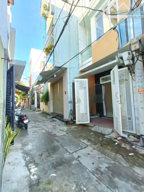 CẦN BÁN NHÀ 2 TẦNG 2 MÊ KIỆT Ô TÔ BÌNH AN 7 SẴN VÀO Ở, CÁCH ĐƯỜNG LỚN VÀI BƯỚC CHÂN - 1