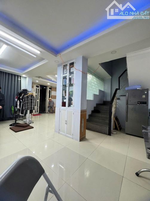 BÁN NHÀ TRƯƠNG THỊ HOA Q12 - 2 TẦNG 71M2 ( 6M X 12M ) - HẺM XE HƠI - 5.34 TỶ. - 1