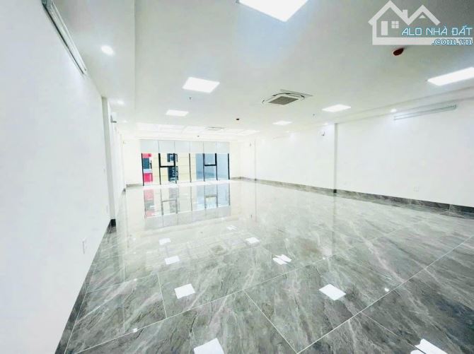 Kiệt Tác Siêu Hiếm 9 T 1 Hầm 70 Tỷ  Mặt Phố Nguyễn Trường Tộ View Hồ Trúc Bạch - 1
