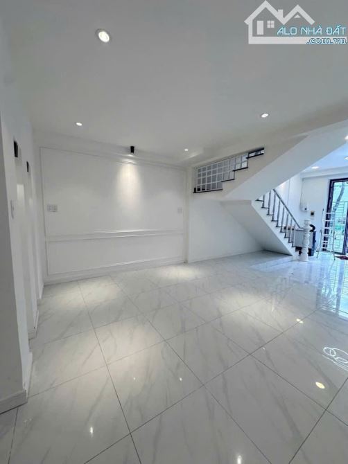 🎑🏡CHO THUÊ NHÀ 2 MÊ LỮNG MẶT TIỀN DƯƠNG TRÍ TRẠCH - SƠN TRÀ⚘️ - 1