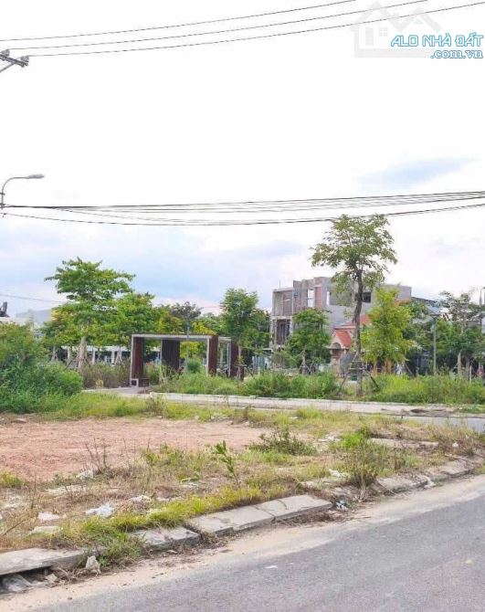 Bán lô Góc 145m2 5.99 tỷ Trần Văn Thố view công viên sát quốc lộ 1A và Trần Ngọc Sương - 1