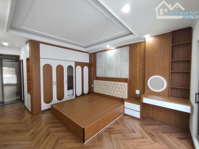 BÁN NHÀ MỚI ĐẸP PHỐ TÂY SƠN – 40M2*6T*MT 4M – THANG MÁY XỊN – 10M RA Ô TÔ – CHỈ  13,X TỶ - 1