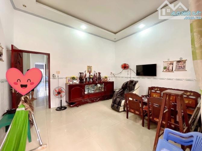 Bán Nhà Trệt Lầu Trục Chính Hẻm 71 Cách Mặt Tiền Đường CMT8 25m ( Cặp Bên Đại Học Cảnh sát - 12