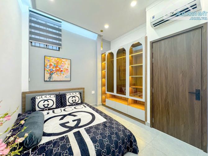 Bán nhà đẹp full nội thất đường Trần Văn Khánh, Quận 7, Dt 5,2 x11m, 3 lầu. Giá 6,79 tỷ - 13