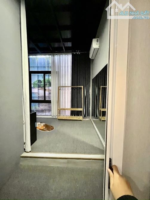 Bán nhà 3 tầng đẹp đường Bùi Kỷ ngay ĐH ngoại ngữ bệnh viện Vinmec giá tốt nhất khu vực - 17