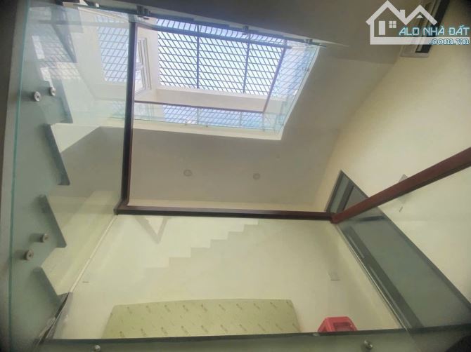 Nhà 2 Lầu 4x30m Có Sân Thượng Đường Tân Thới Nhất 13, Quận 12 Giá 7 Tỷ Thương Lượng - 2
