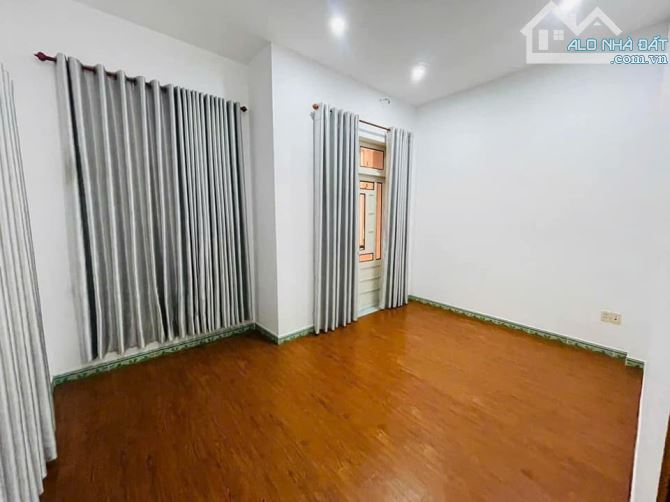 Cần Bán Nhà 1 Trệt 2 Lầu Hẻm Oto Lê Hồng Phong 46.5M2 (5x9.3) - Giá: 6.5Tỷ TL - 2