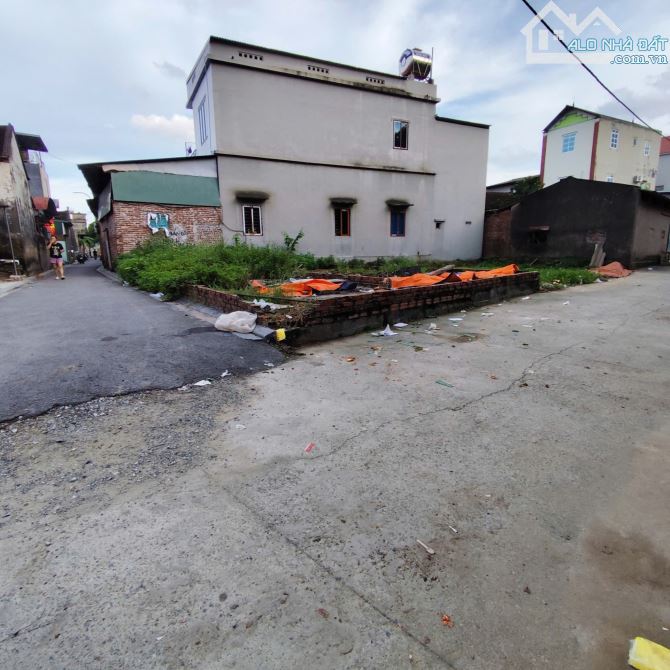 Bán đất 45,5m2 thôn Hà Lâm 2 Thư Lâm đường 4m ô tô tránh giá 3.x tỷ. - 2