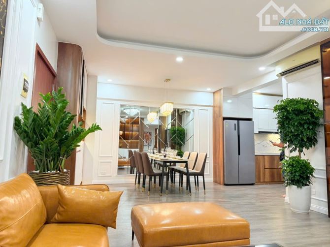 Bán chung cư mặt phố Hàm Nghi, KĐT Mỹ Đình 2, Nam Từ Liêm. 109m, 3 ngủ, full NT - 2
