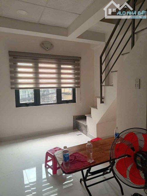 🇻🇳Quận 10,Hồ Thị kỷ,3 tầng,dt:3mx4m,giá:4,1 tỷ - 2