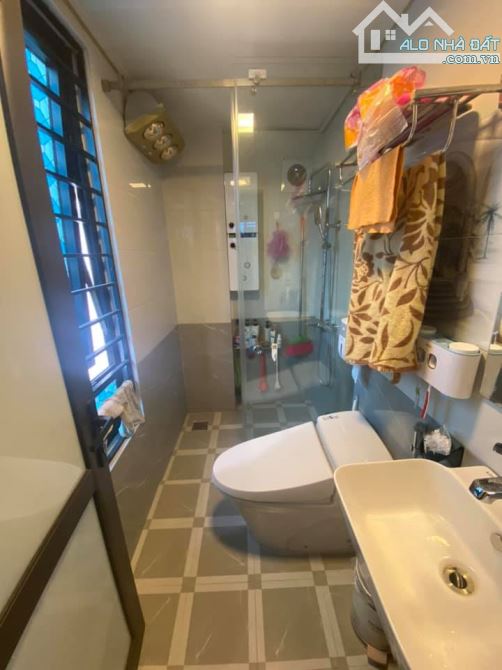 Bán nhà mặt Phố Phú Diễn, 42m2, 2 tầng, MT 5,3m, kinh doanh, 17 tỷ - 2