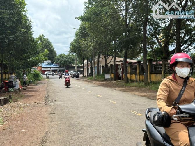 Đất mặt tiền Nay Thông  ngay gần trường học Tây Nguyên - 2