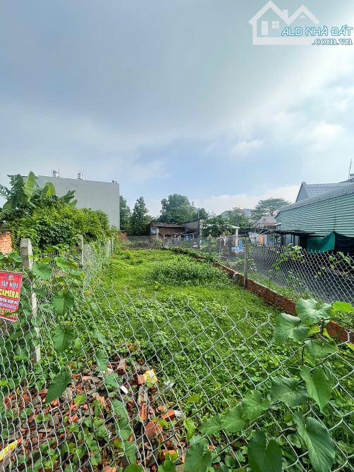 BÁN ĐẤT (DT: 87M2 - NGANG 4,6M) THUỘC KDC HOÀNG MINH CHÁNH P. HOÁ AN. GIÁ CHỈ 2,950 TỶ - 2