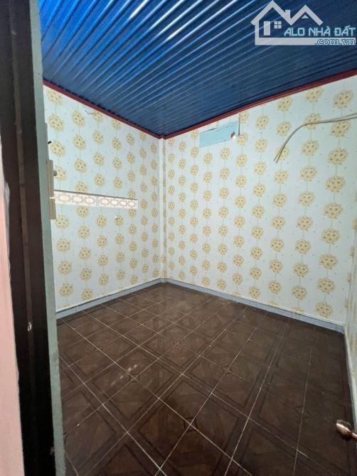 BÁN NHÀ GÁC LỬNG PHƯỜNG TÂN LẬP - GẦN NGAY BÙNG BINH KM3 BMT CHỈ 2 Tỷ 990Triệu - 2