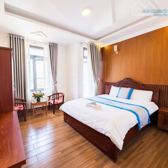 KHÁCH SẠN HÙNG VƯƠNG 459m2 5 TẦNG 20 PHÒNG VIEW THUNG LŨNG ĐÈN - 2