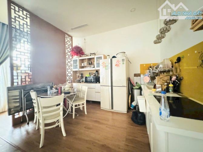 Villa Mini 4 Tầng – Góc 2 Mặt Tiền – Linh Xuân Thủ Đức – 82m² – Giá chỉ 5.5 Tỷ - 2