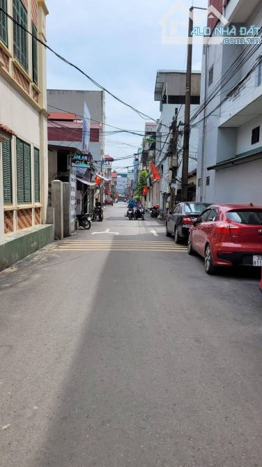 Bán đất Tương Chúc, Ngũ Hiệp _50m2_ ngõ ô tô con đỗ cổng_ 5 tỷ - 2