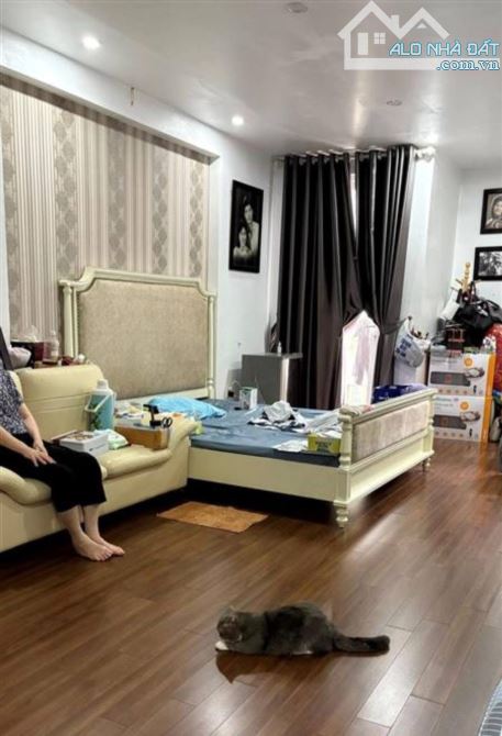 Bán Nhà,Văn Cao, Đằng Lâm, Hải An .8,2 tỷ, 5 tầng, Diện tích 72m2, ngang 4, Đường 12 m. - 2